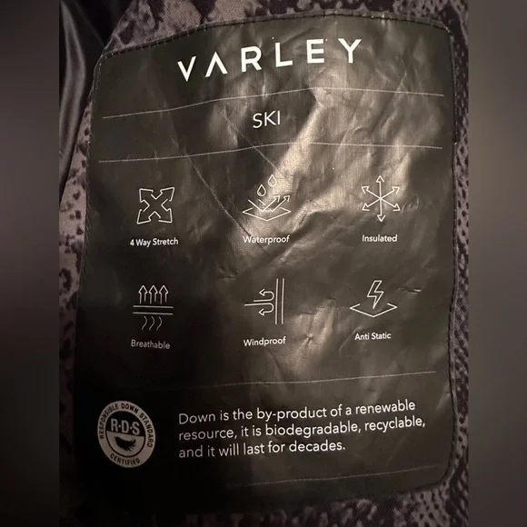 Varley Dorothy Ski Jacket - NWT - Size L Down Filled - Picture 10 of 15
